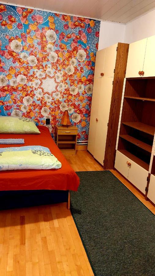 Mandula Apartman Seghedin Exterior foto