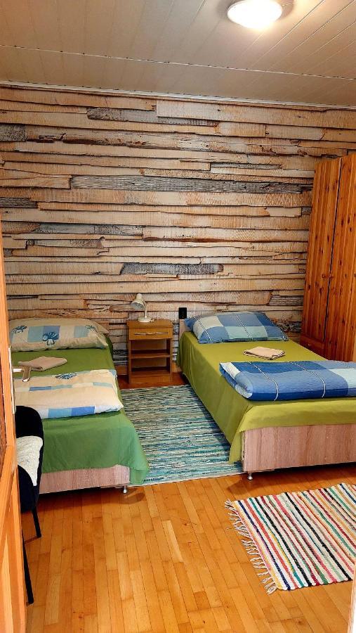 Mandula Apartman Seghedin Exterior foto